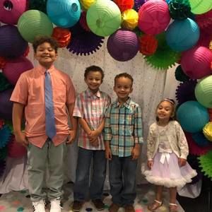 Meet your Posher, Delania